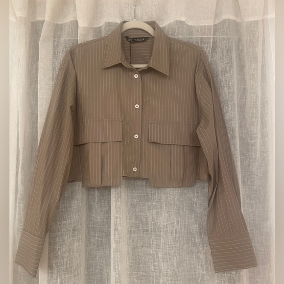 NWT Zara Cropped Utility Pocket Khaki Pinstripe Button Down Top - Picture 1 of 6